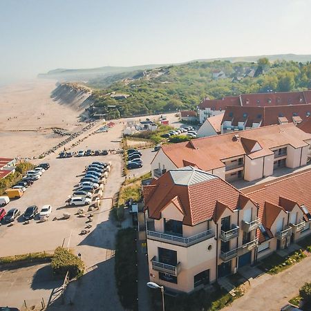 Logis- Hotel De La Baie De Wissant & Appartements ภายนอก รูปภาพ