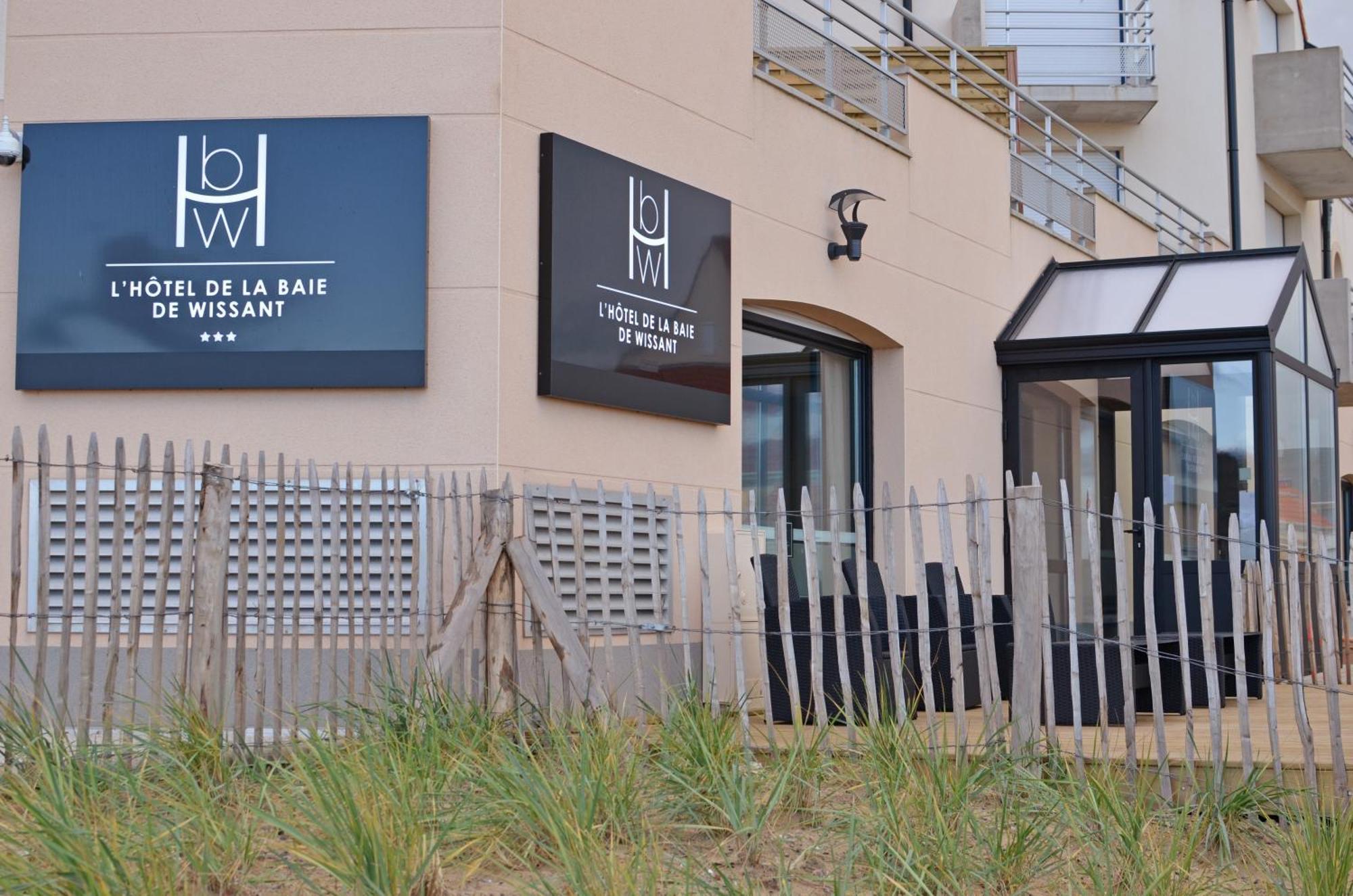 Logis- Hotel De La Baie De Wissant & Appartements ภายนอก รูปภาพ