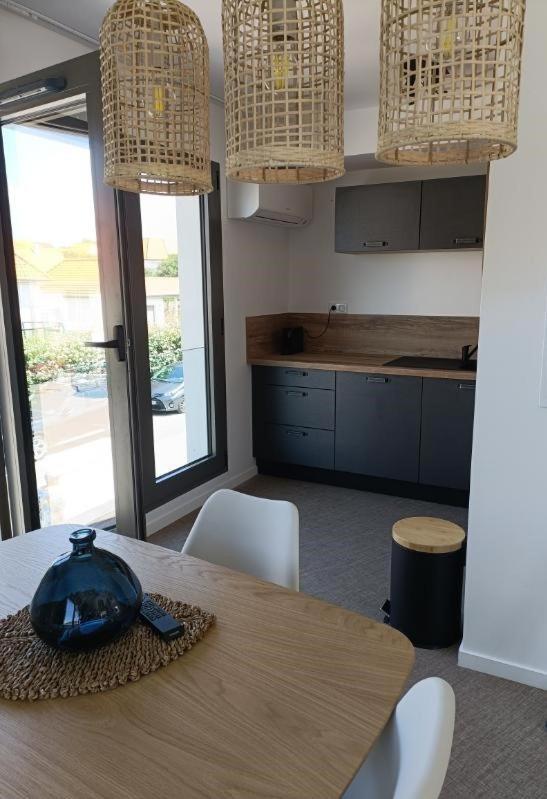 Logis- Hotel De La Baie De Wissant & Appartements ภายนอก รูปภาพ