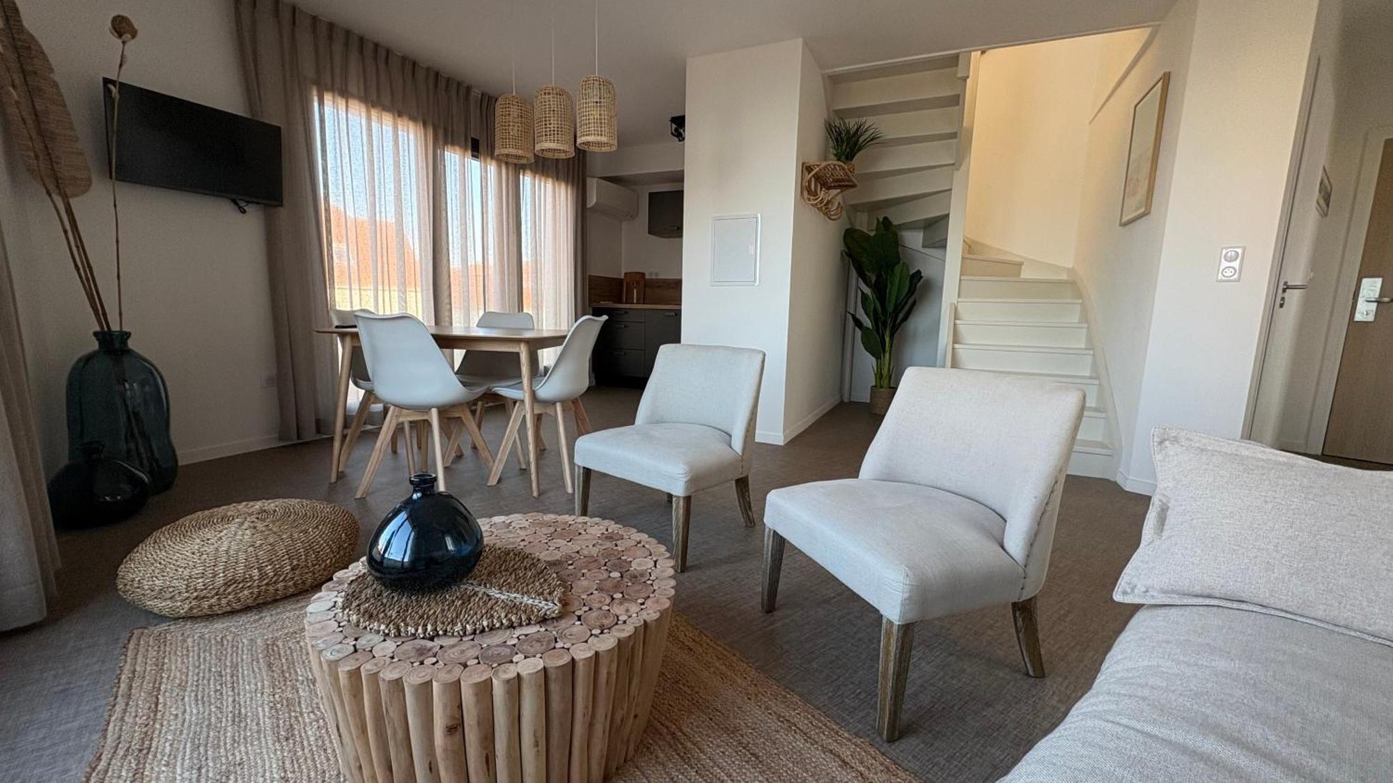 Logis- Hotel De La Baie De Wissant & Appartements ภายนอก รูปภาพ