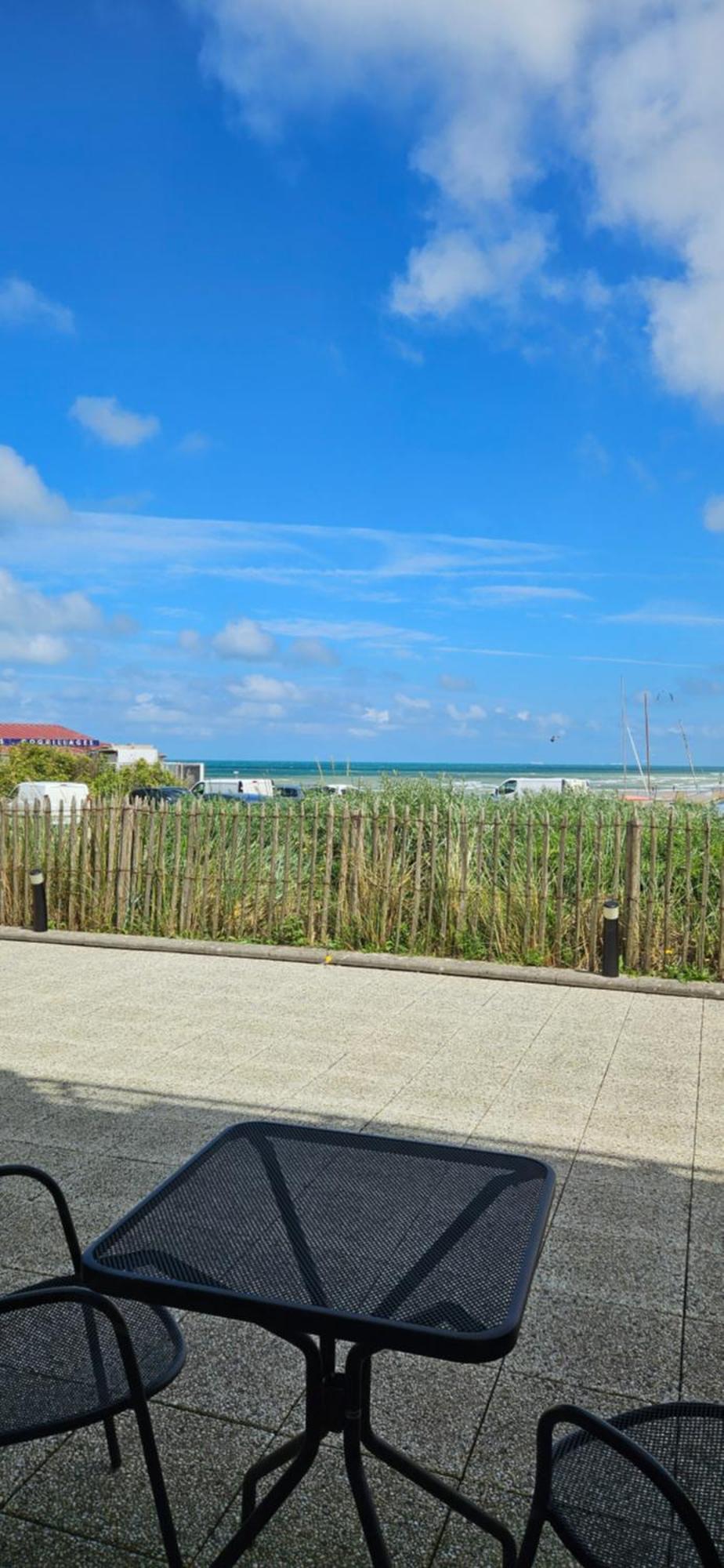Logis- Hotel De La Baie De Wissant & Appartements ภายนอก รูปภาพ