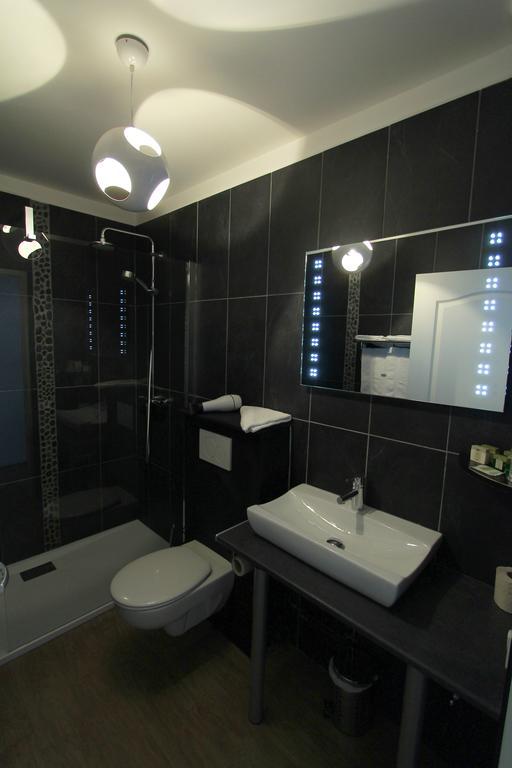 Logis- Hotel De La Baie De Wissant & Appartements ภายนอก รูปภาพ